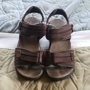 Stride Rite boys brown velcro sandals size 10.5 W